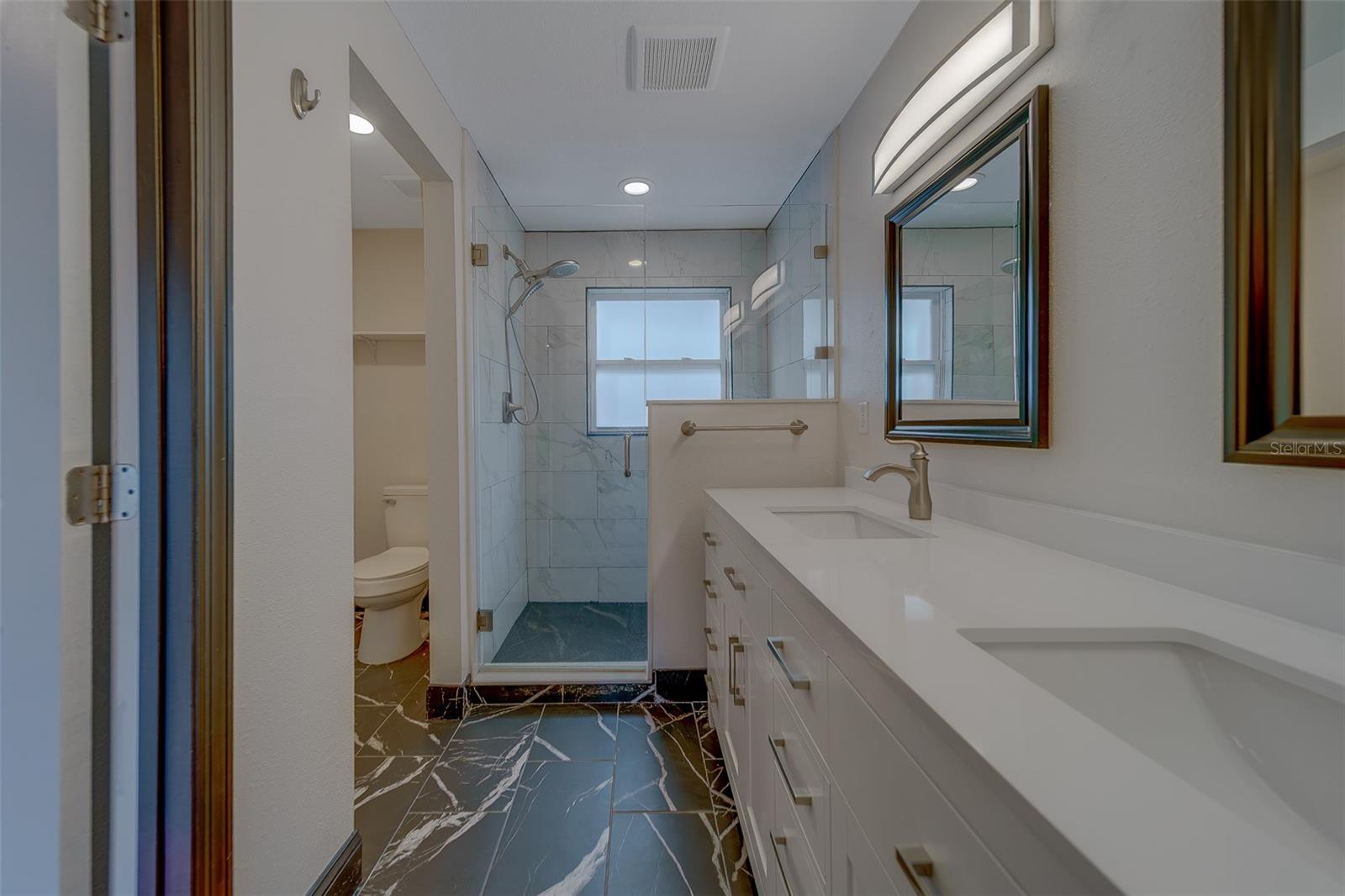 OAKLAND SUB 2 - Residential