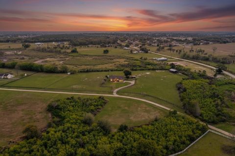 Tiny photo for 10616 Old Grove Road, Clermont, FL 34711 (MLS # O6389412)