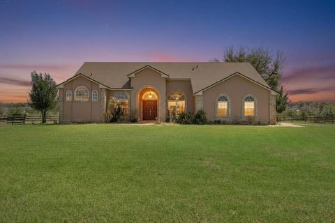 Tiny photo for 10616 Old Grove Road, Clermont, FL 34711 (MLS # O6389412)