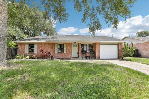 A home in DAYTONA BEACH