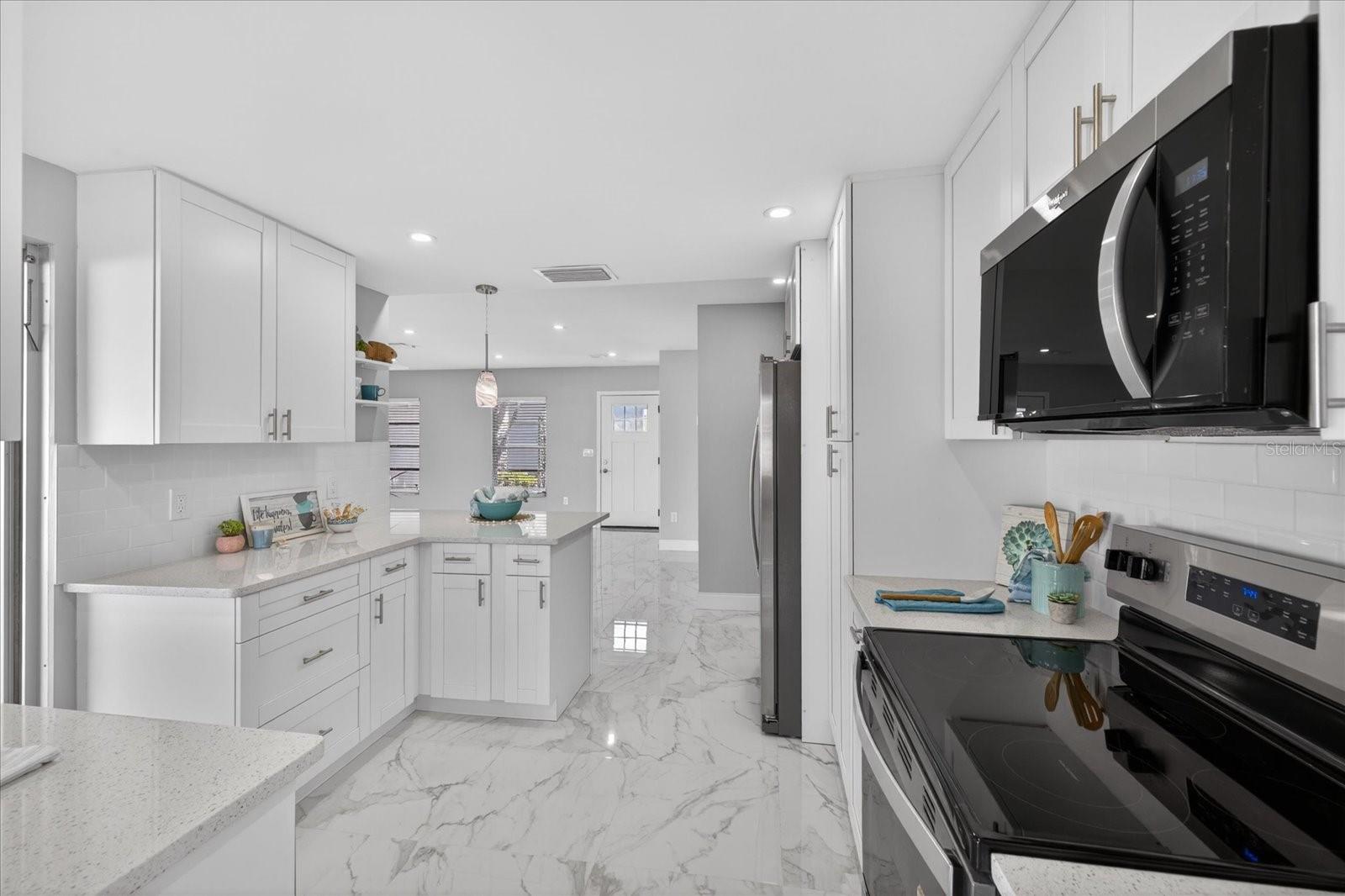 FLOR A MAR - Residential