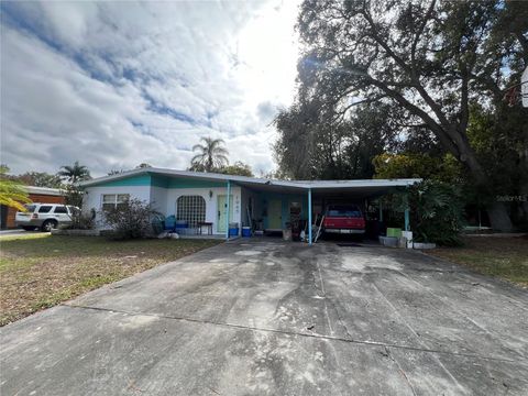 1945 LAKEWOOD DRIVE CLEARWATER FL 33763