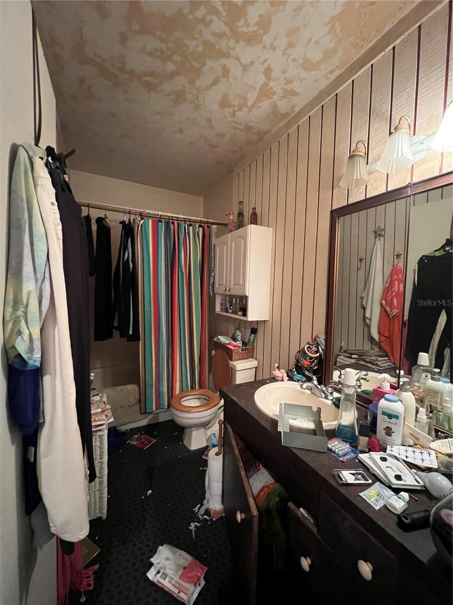 LAKE PINES ESTATES - Residential