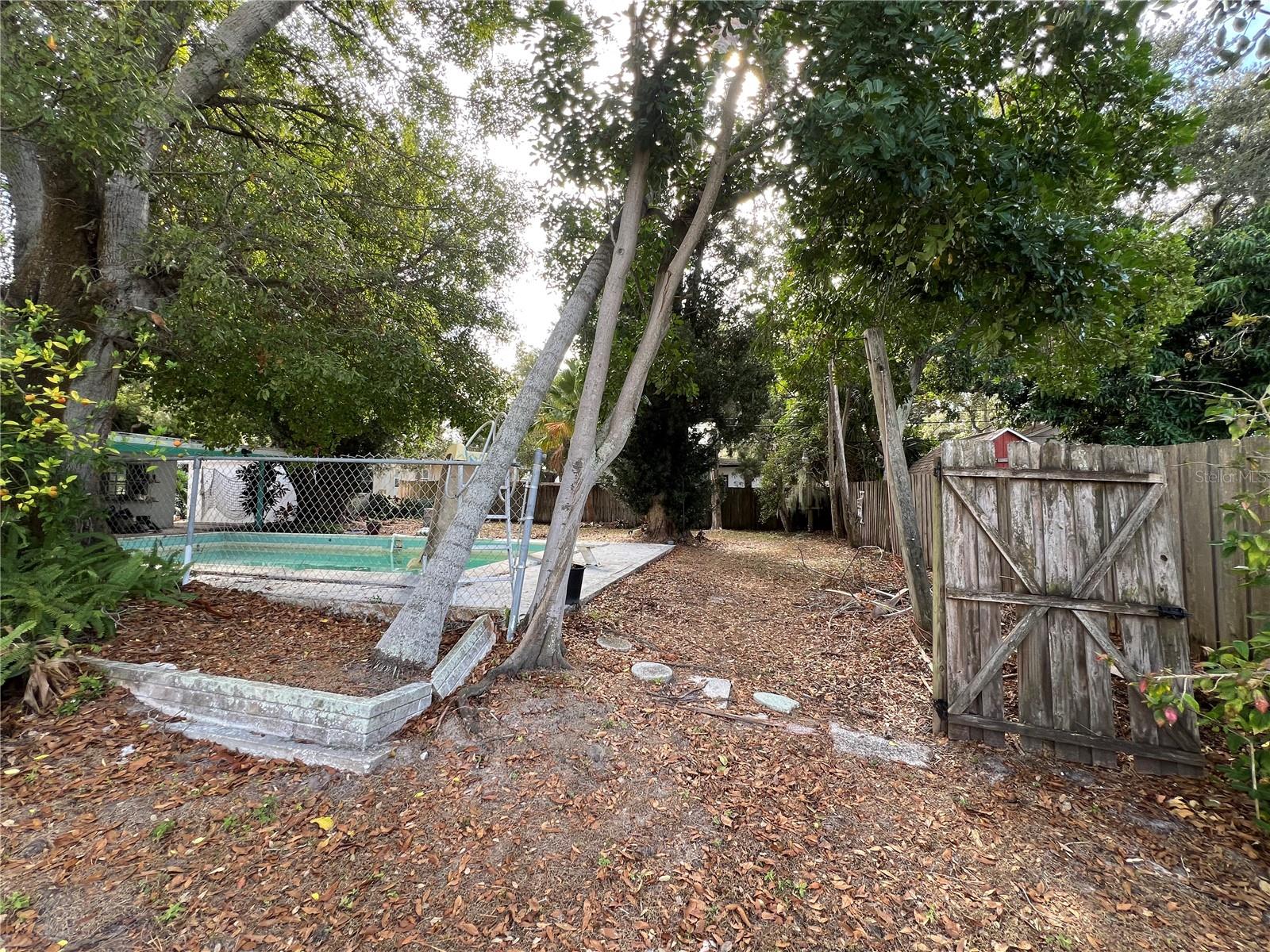 LAKE PINES ESTATES - Residential