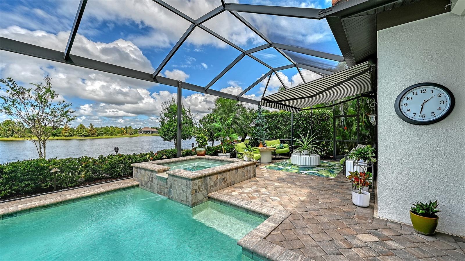 COUNTRY CLUB EAST AT LAKEWD RNCH VV2 - Residential