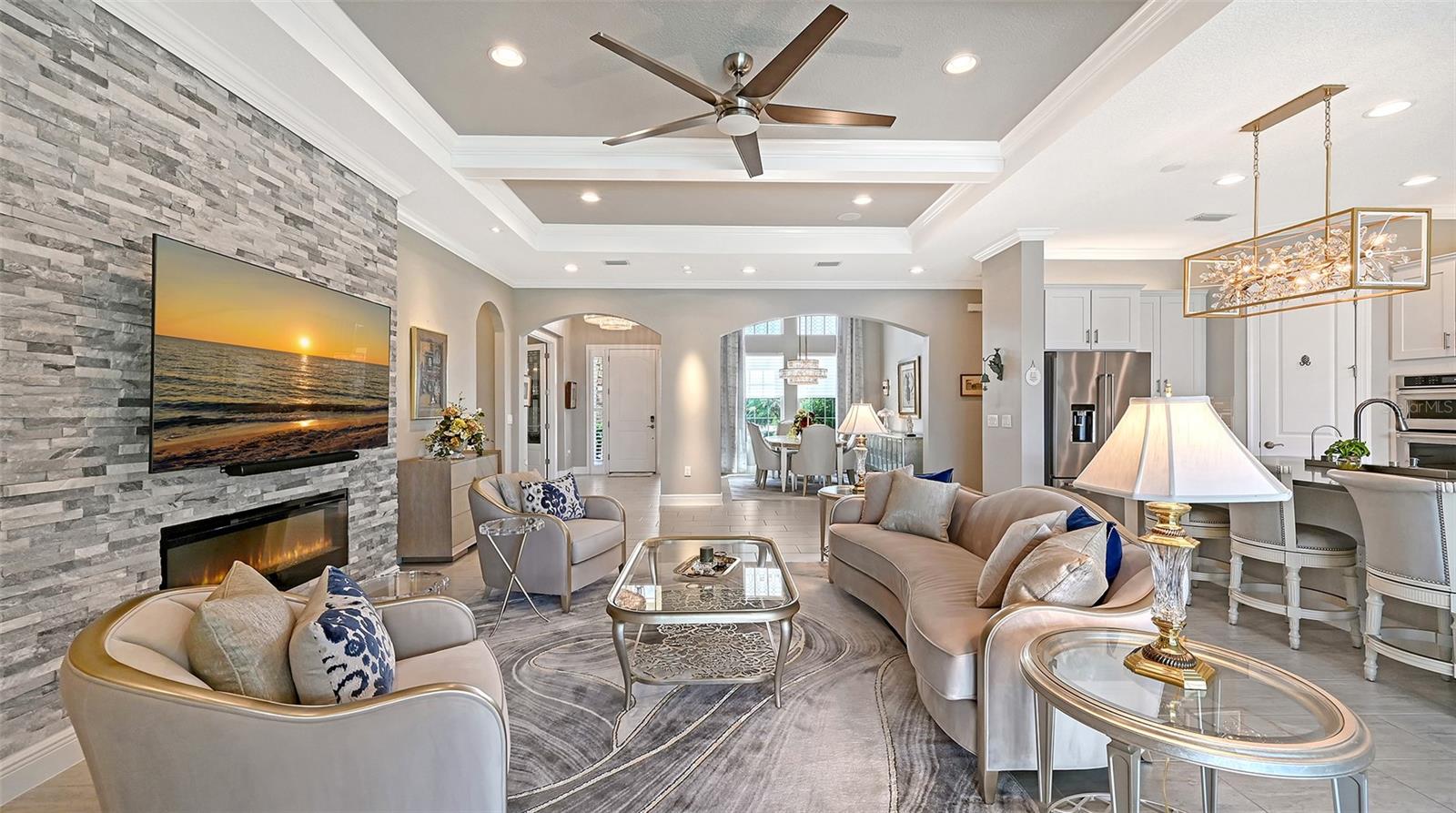 COUNTRY CLUB EAST AT LAKEWD RNCH VV2 - Residential