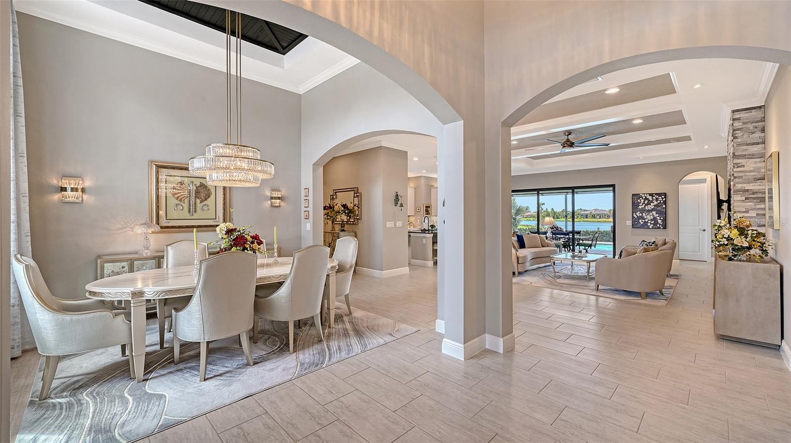 COUNTRY CLUB EAST AT LAKEWD RNCH VV2 - Residential