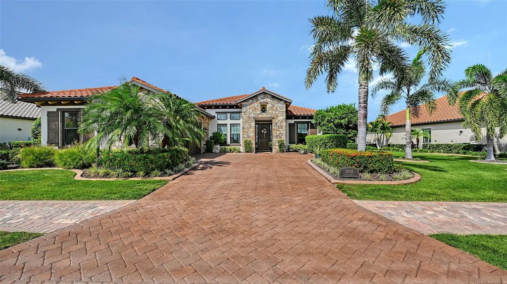 Photo of 16305 Castle Park Terrace, Lakewood Ranch, FL 34202 (MLS # A4668245)