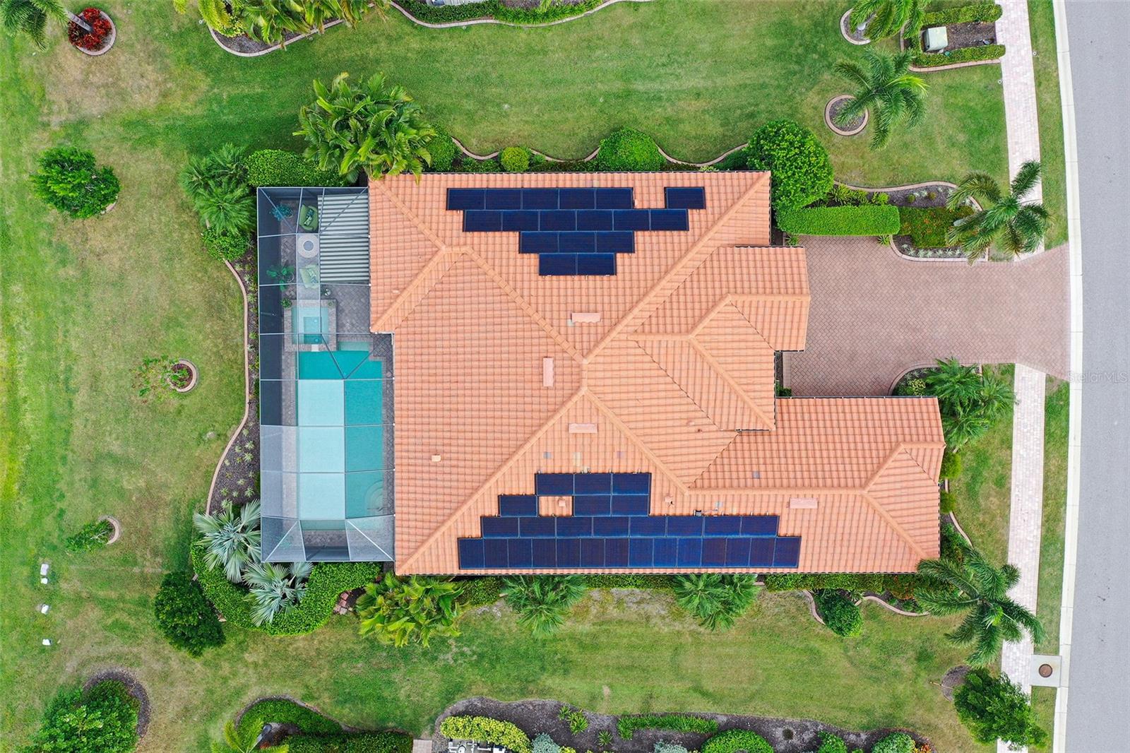 COUNTRY CLUB EAST AT LAKEWD RNCH VV2 - Residential