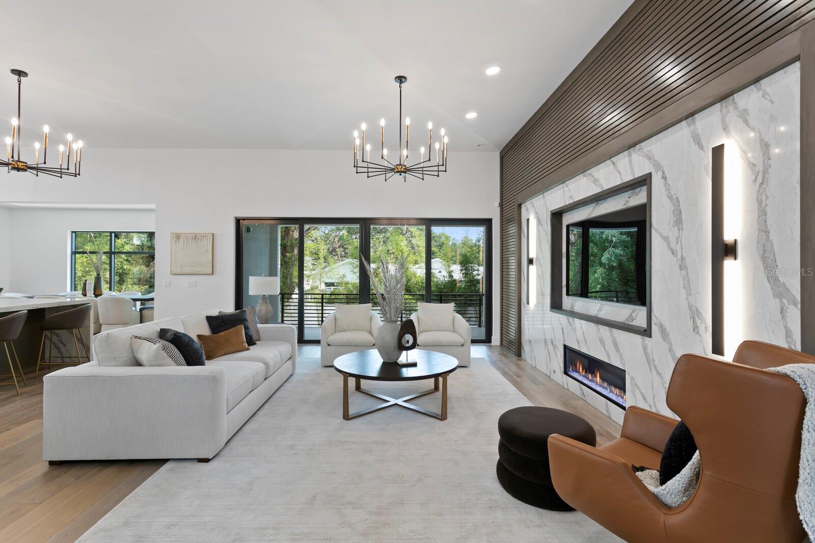 SUNSET PARK - Residential