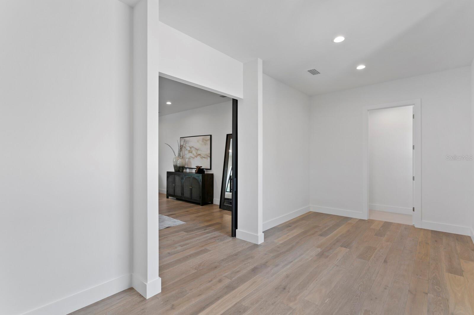 SUNSET PARK - Residential