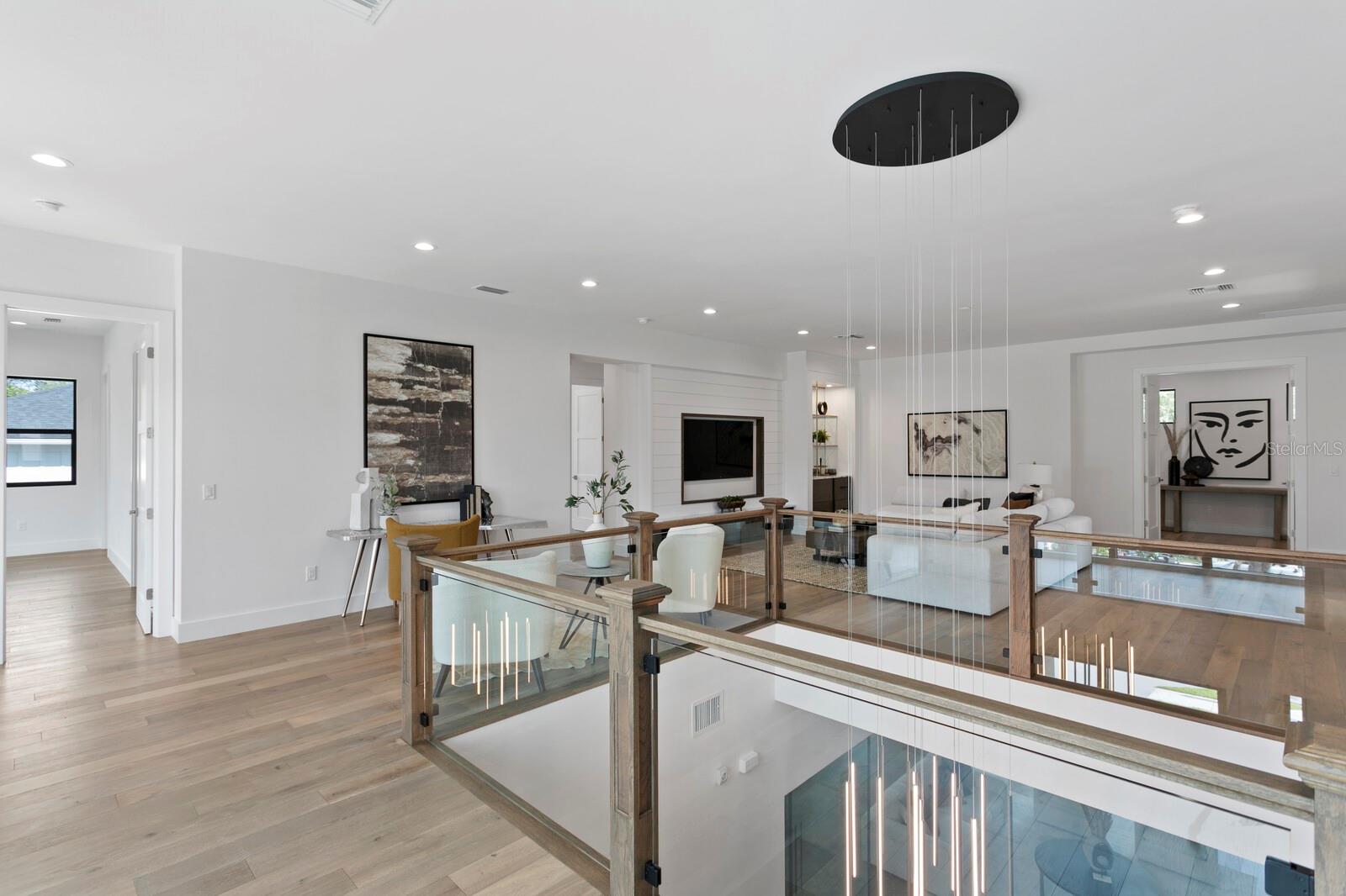 SUNSET PARK - Residential