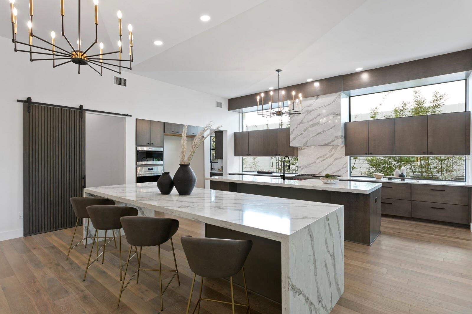 SUNSET PARK - Residential