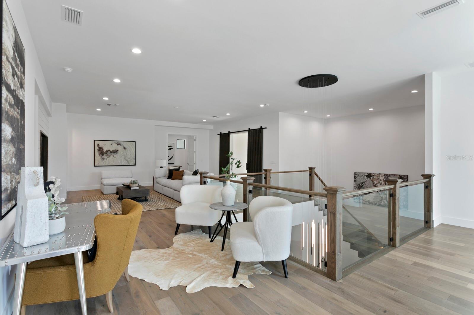 SUNSET PARK - Residential