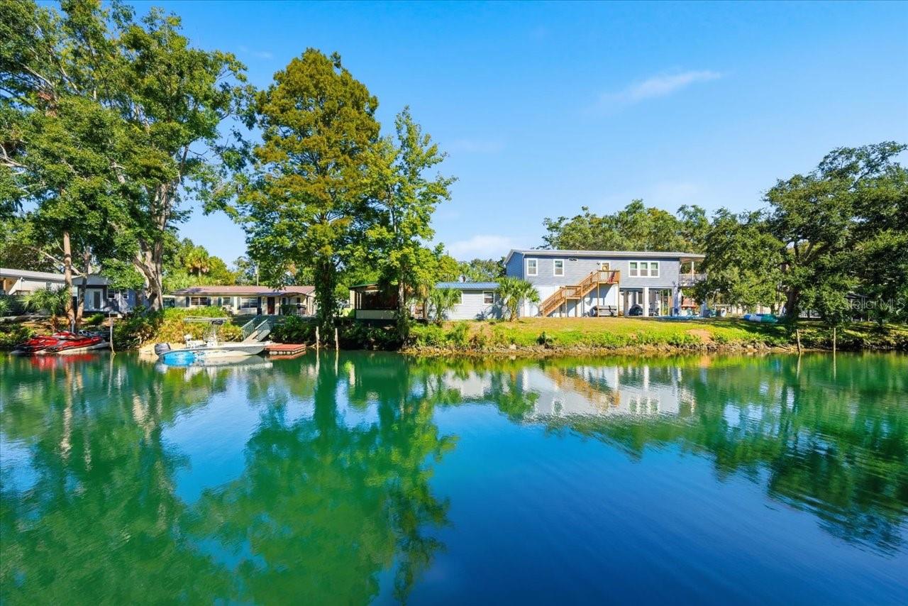 WEEKI WACHEE RIVER RETREATS - Residential Lease