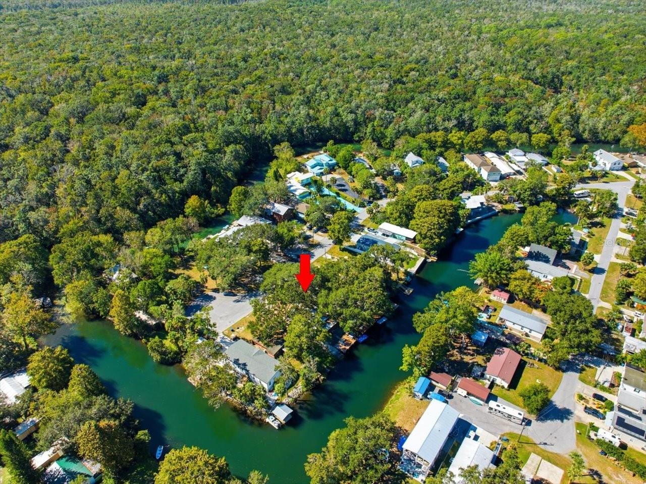 WEEKI WACHEE RIVER RETREATS - Residential Lease