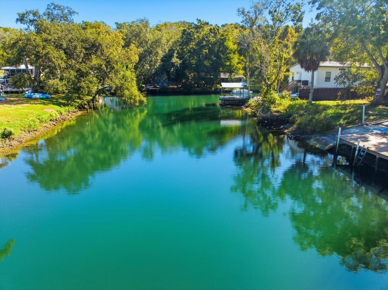 WEEKI WACHEE RIVER RETREATS - Residential Lease