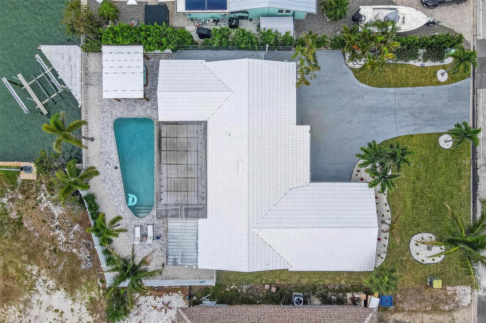THREE PALMS POINT - Residential