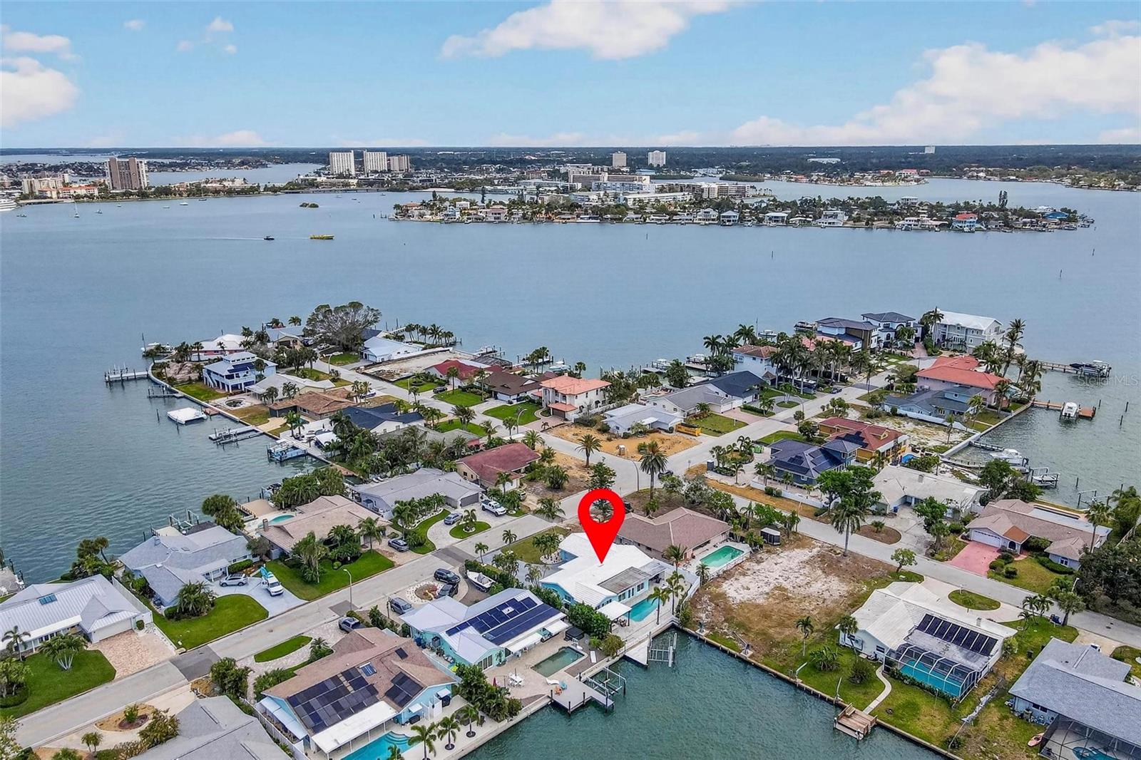 THREE PALMS POINT - Residential