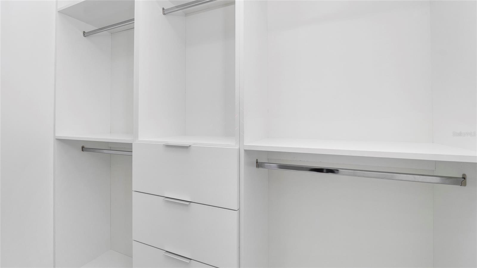 GOLDEN GATE EST UNIT 195 - Residential