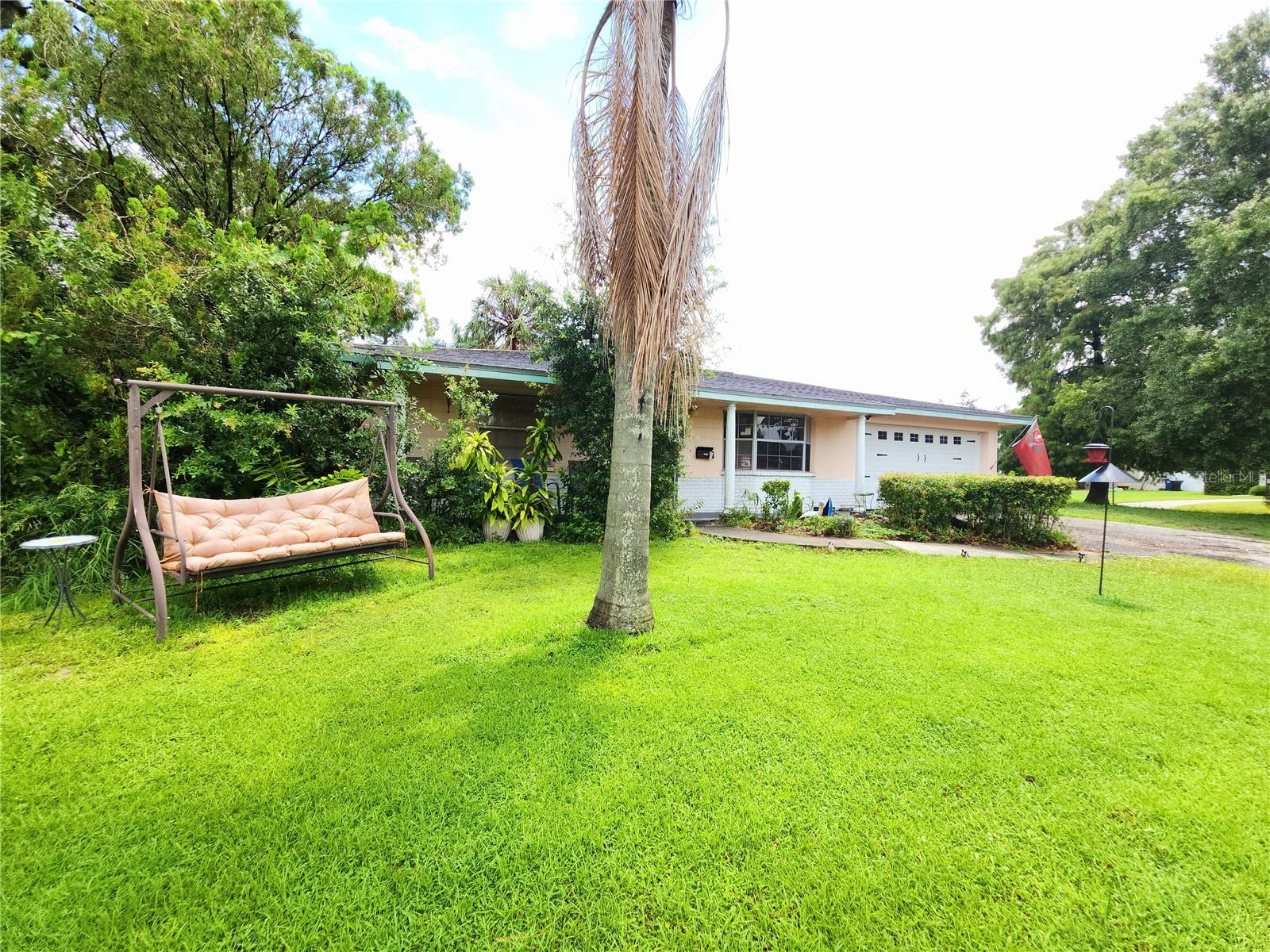 MEADOW LAWN 15TH ADD - Residential