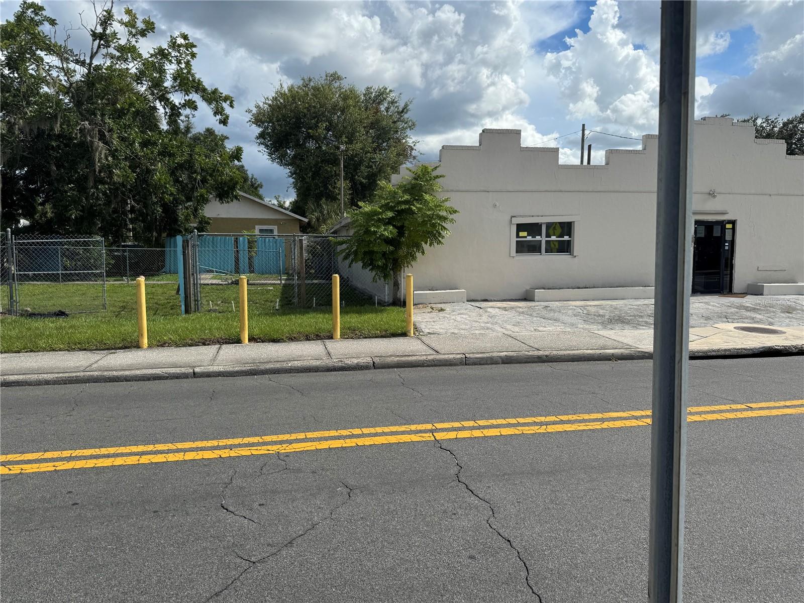 618 W 5TH STREET