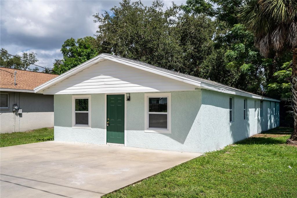 Photo of 215 22nd Street W, Palmetto, FL 34221 (MLS # TB8428742)