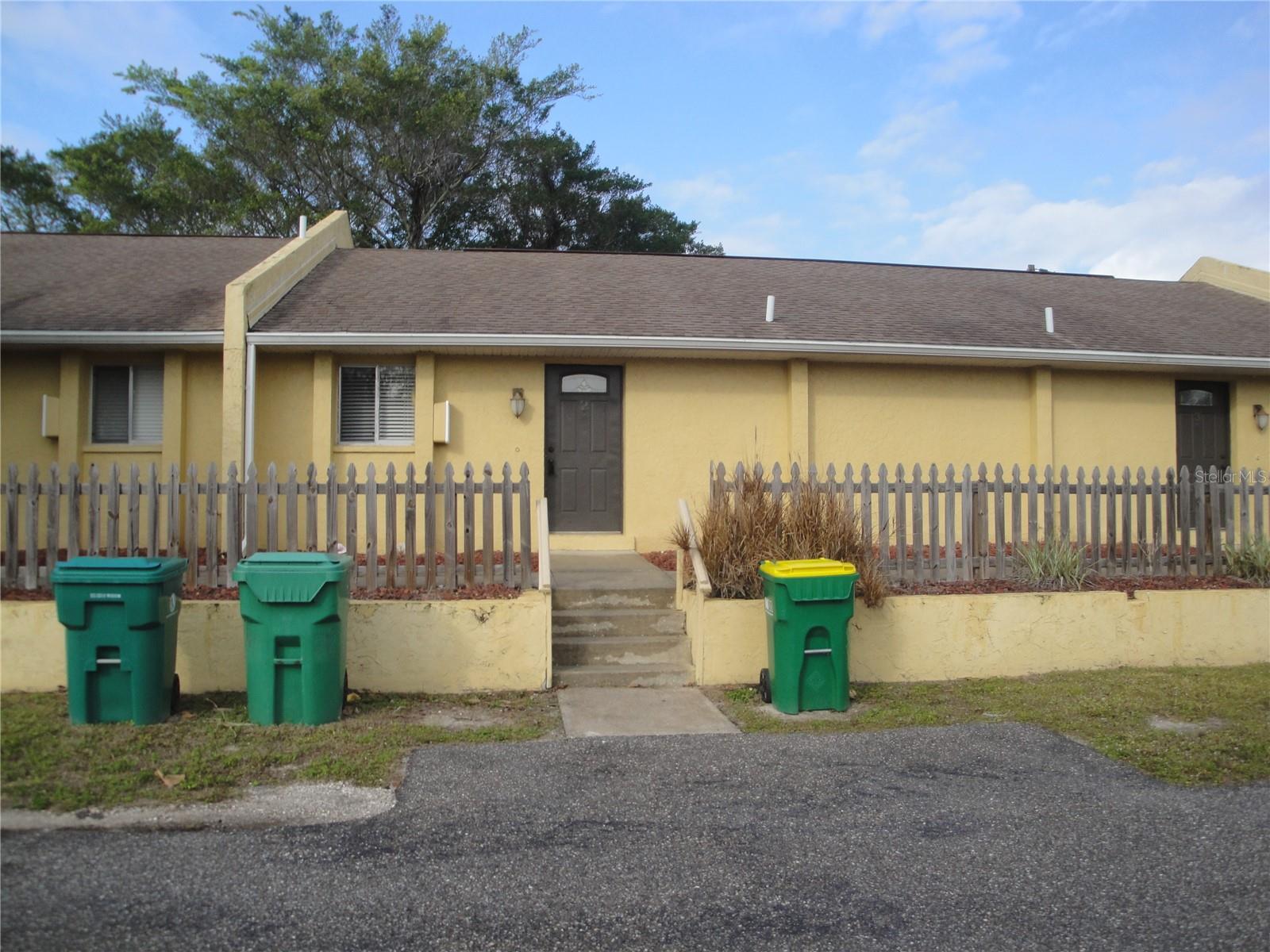 Charming 1 bedroom, 1 bathroom with tile floors apartment in Punta Gorda. This cozy unit features a comfortable living area, functional kitchen, and private bedroom with ample closet space. This apartment is about a 10-15 minute drive to downtown Punta Gorda, Gilchrist Park, and Laishley Park. Additional $60 a month payable with rent for water. Lawn care included.