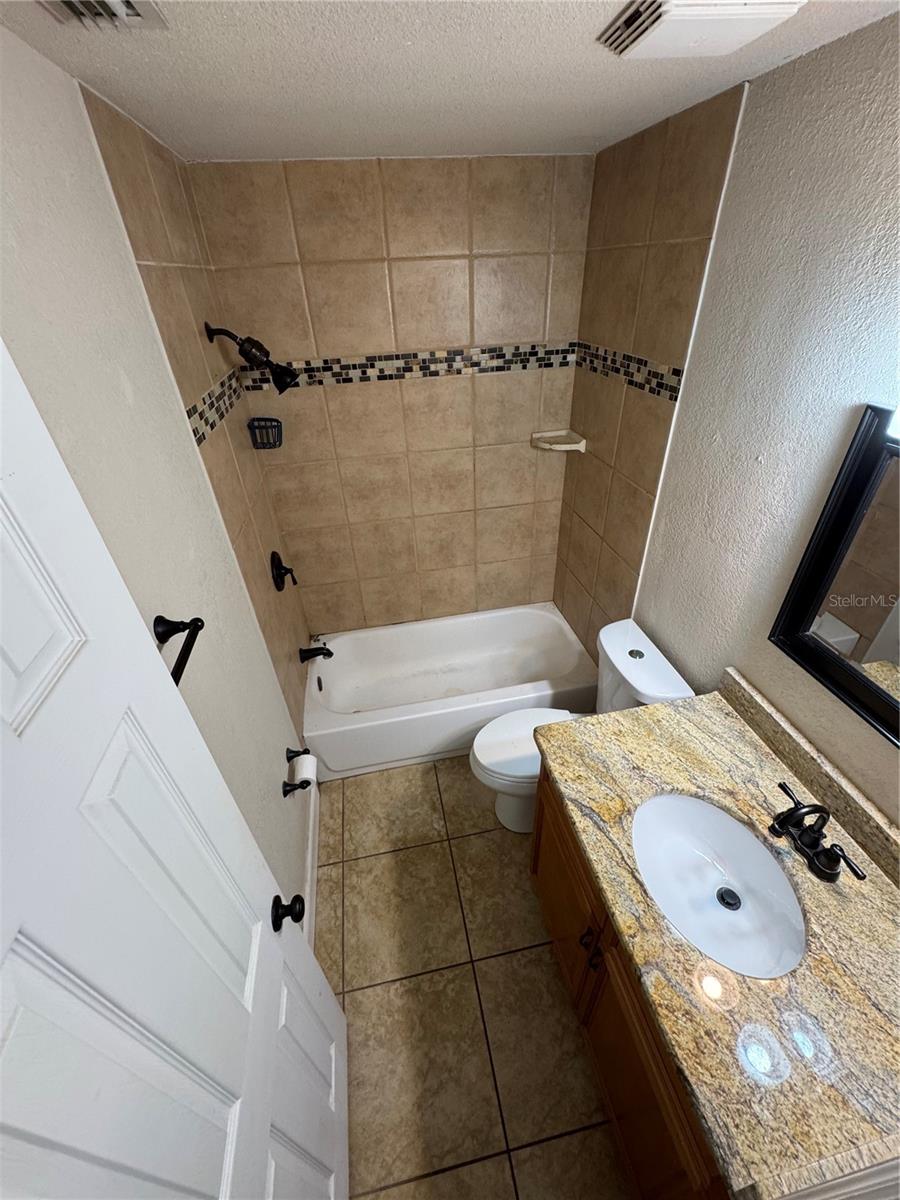 CHARLOTTE PRCL - Residential Lease