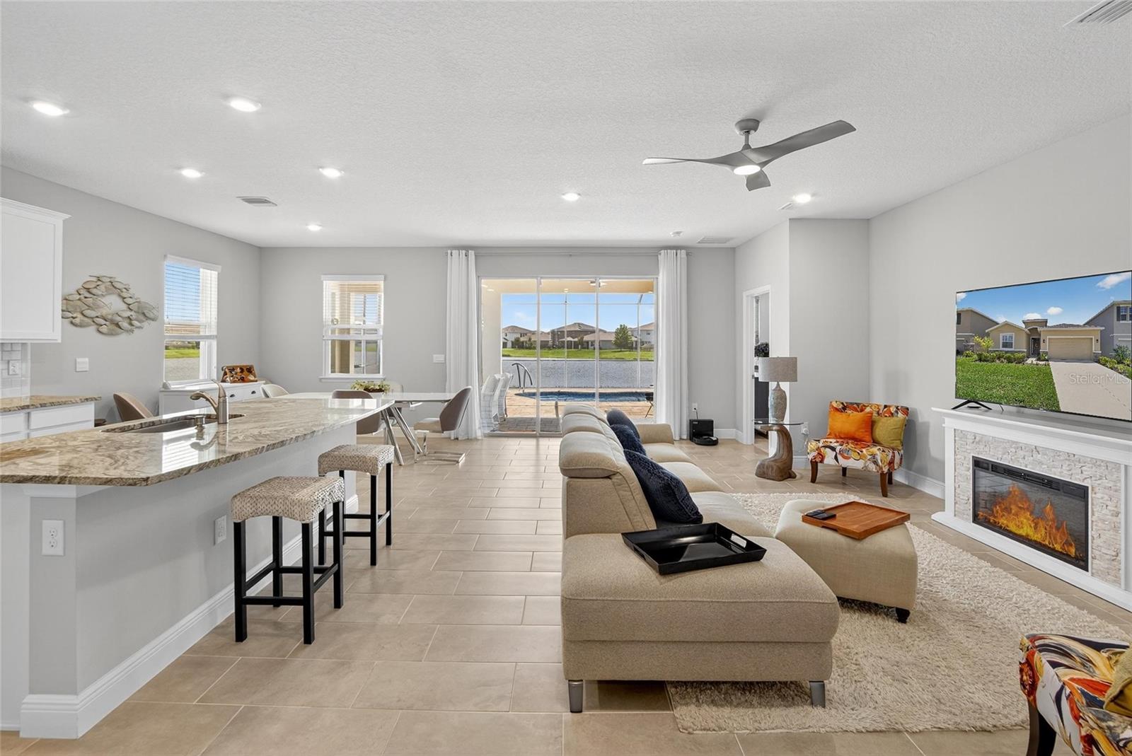 MANGROVE MANOR PH 2 - Residential Lease