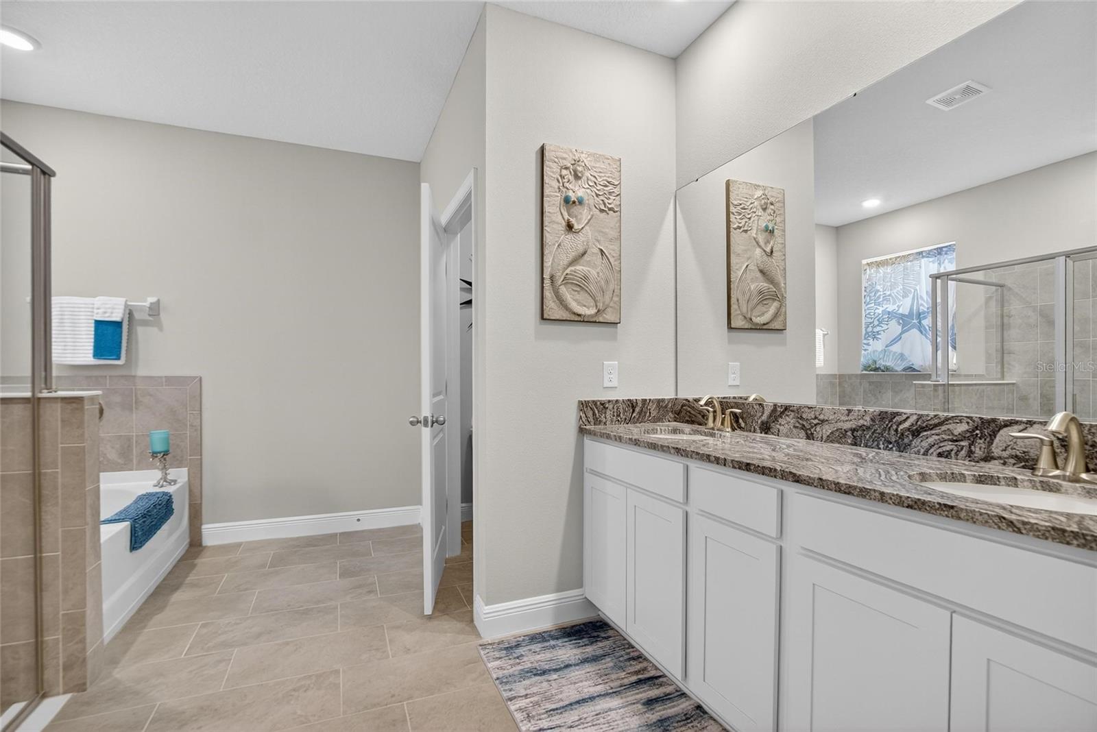 MANGROVE MANOR PH 2 - Residential Lease