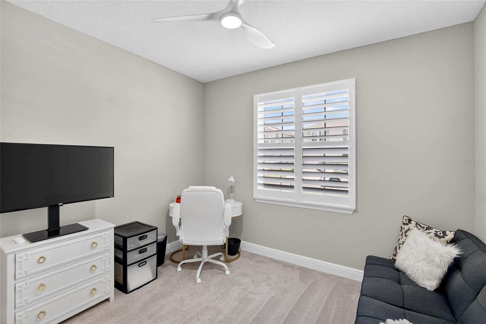 MANGROVE MANOR PH 2 - Residential Lease