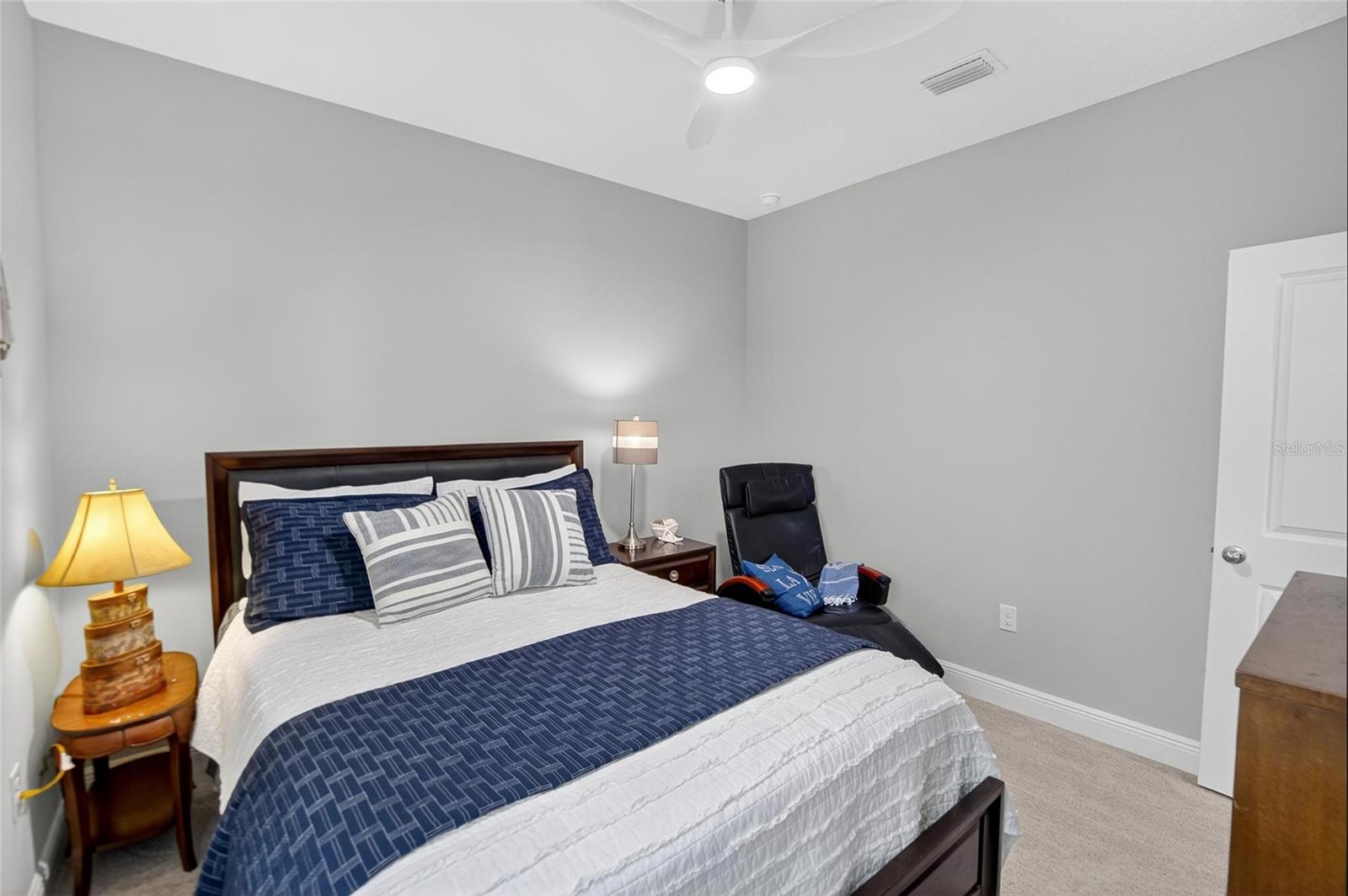 MANGROVE MANOR PH 2 - Residential Lease