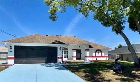 Photo of 13417 Algoma Avenue, Spring Hill, FL 34609 (MLS # TB8498714)