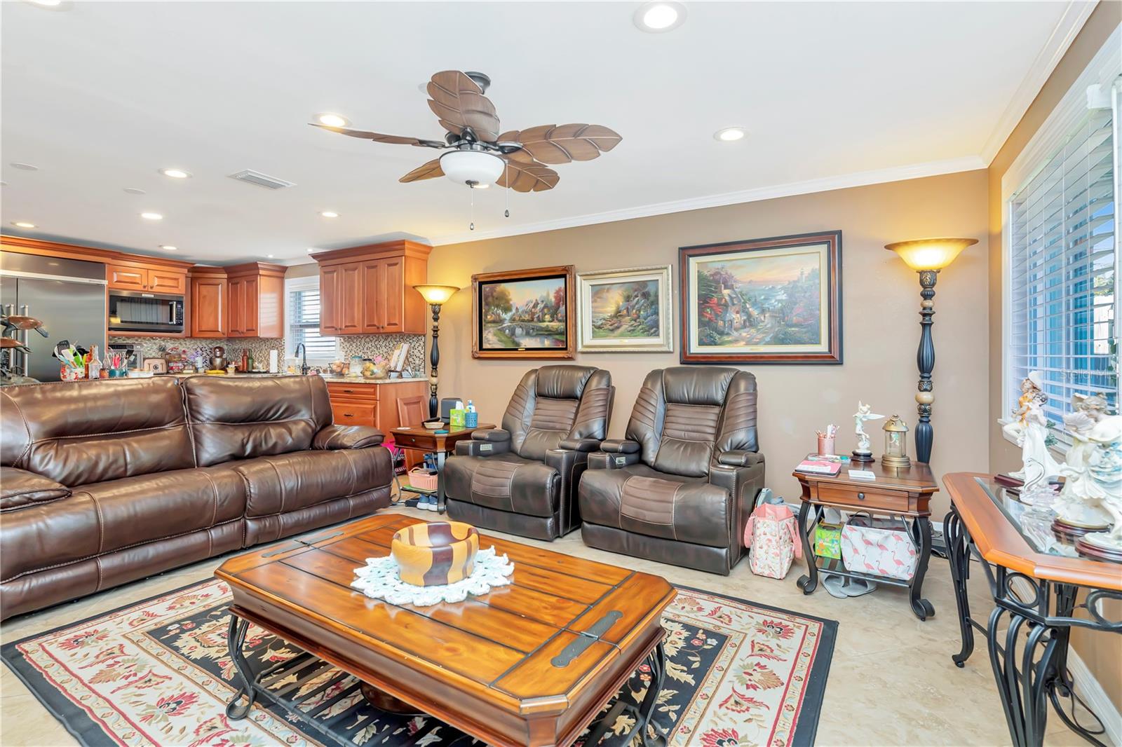 SHERWOOD GARDENS - Residential Income