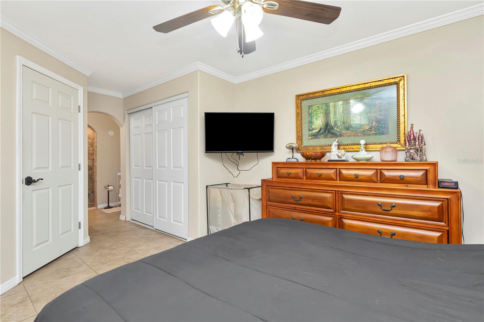 SHERWOOD GARDENS - Residential Income