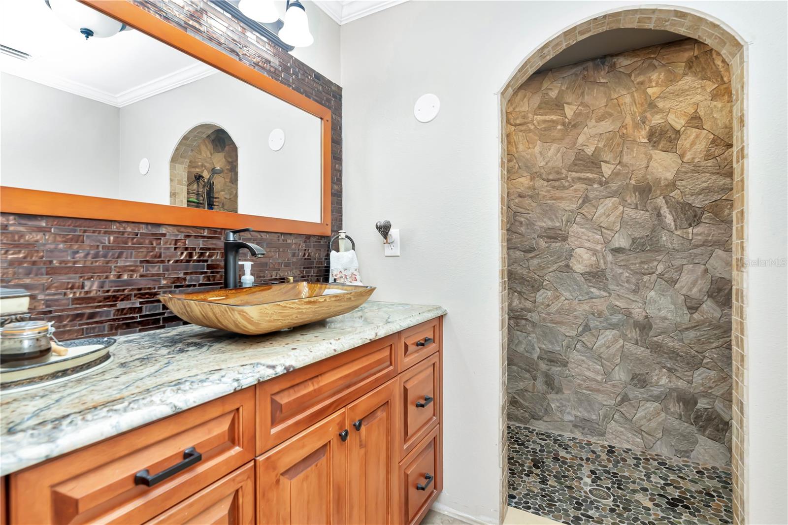 SHERWOOD GARDENS - Residential Income