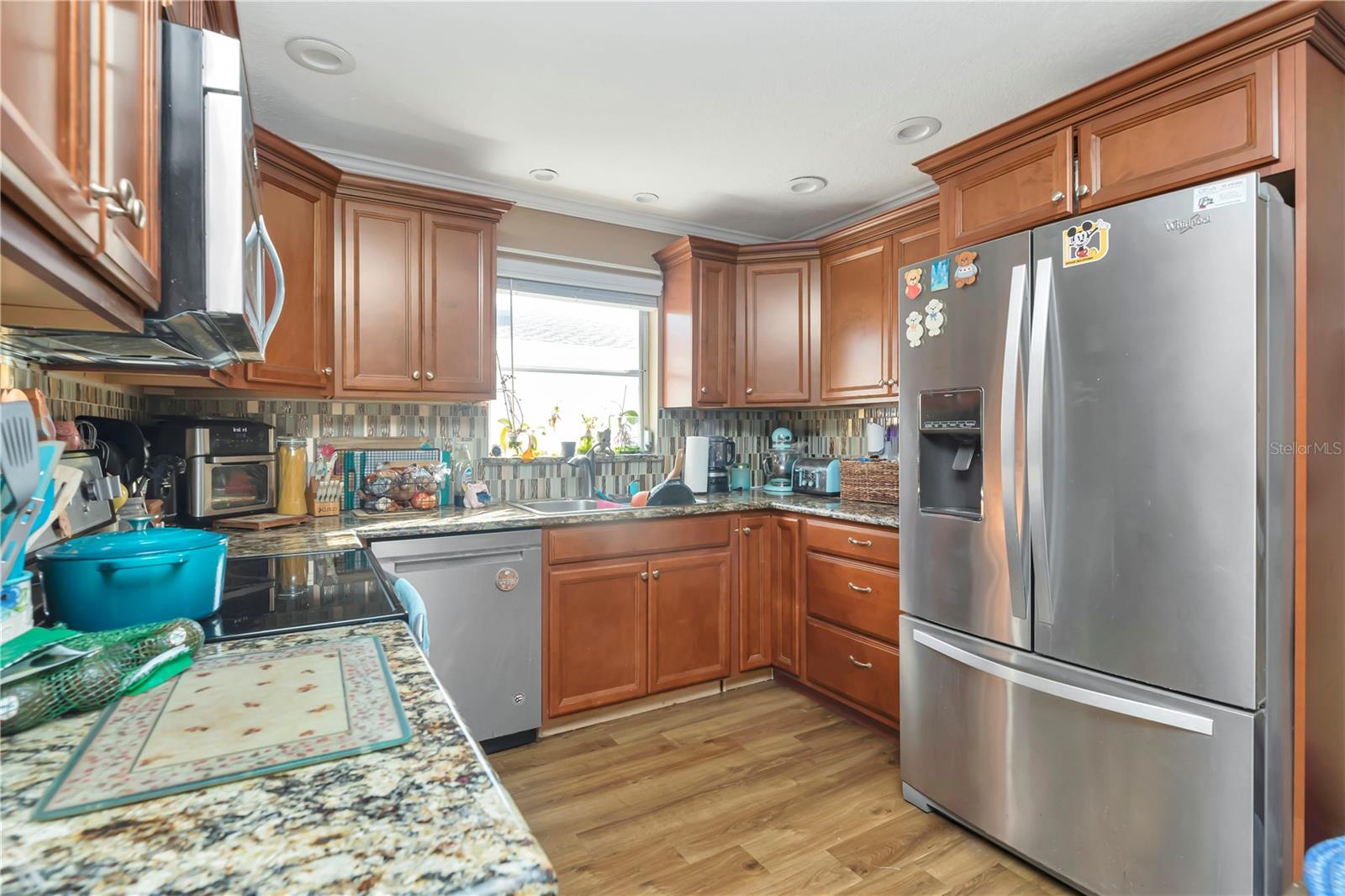 SHERWOOD GARDENS - Residential Income