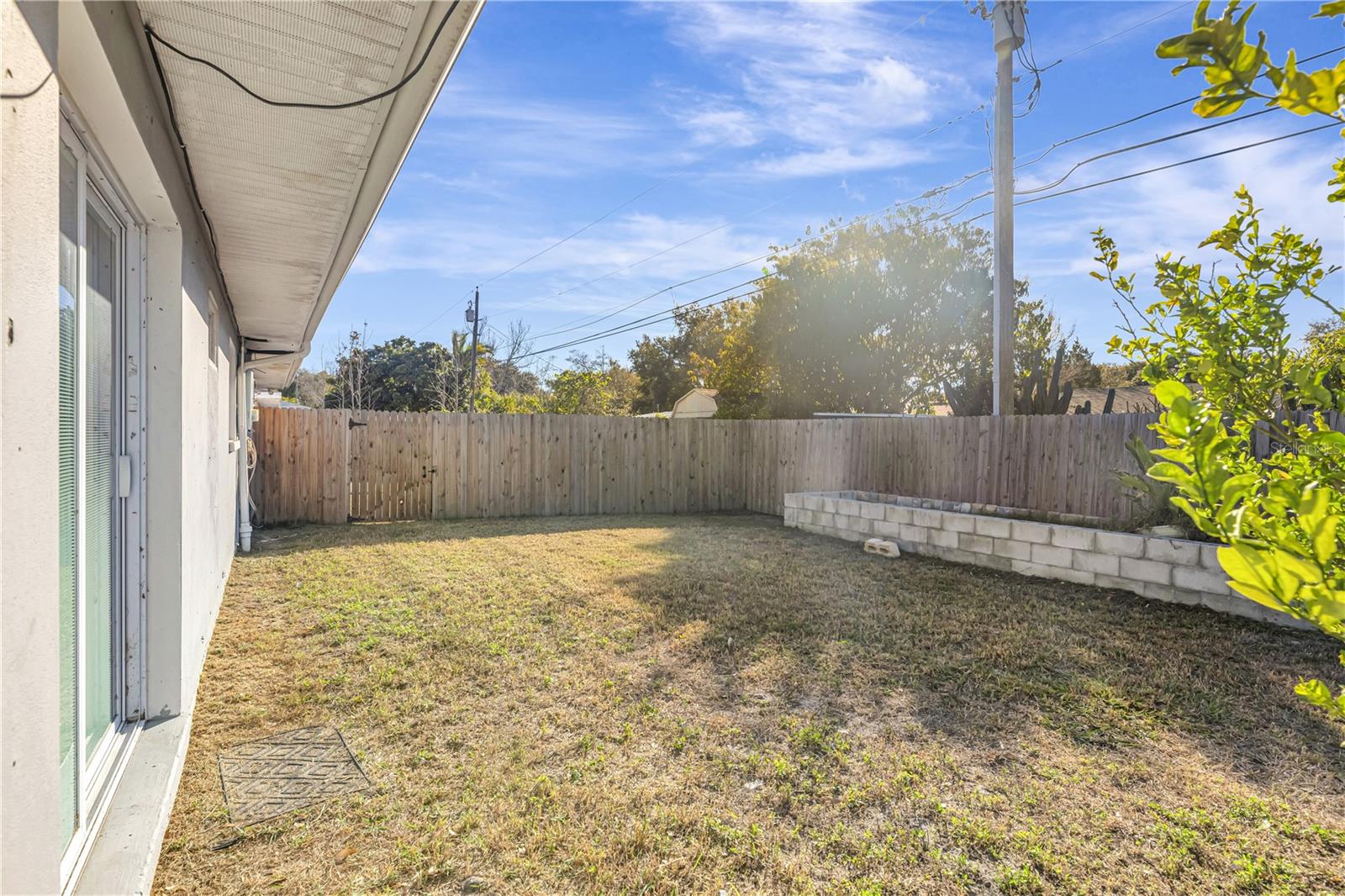 SHERWOOD GARDENS - Residential Income