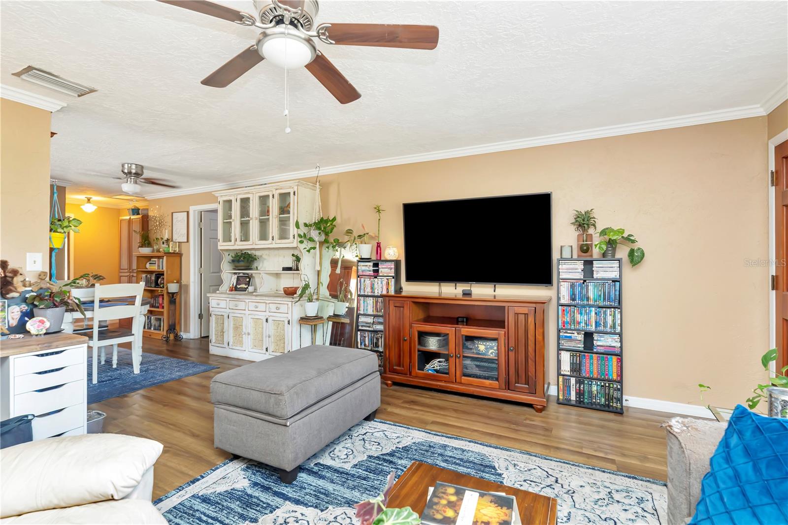 SHERWOOD GARDENS - Residential Income