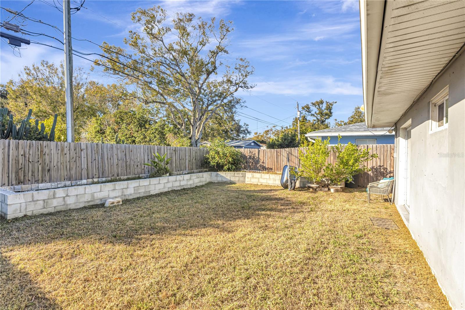 SHERWOOD GARDENS - Residential Income