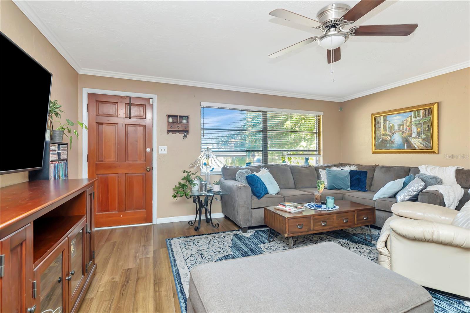 SHERWOOD GARDENS - Residential Income