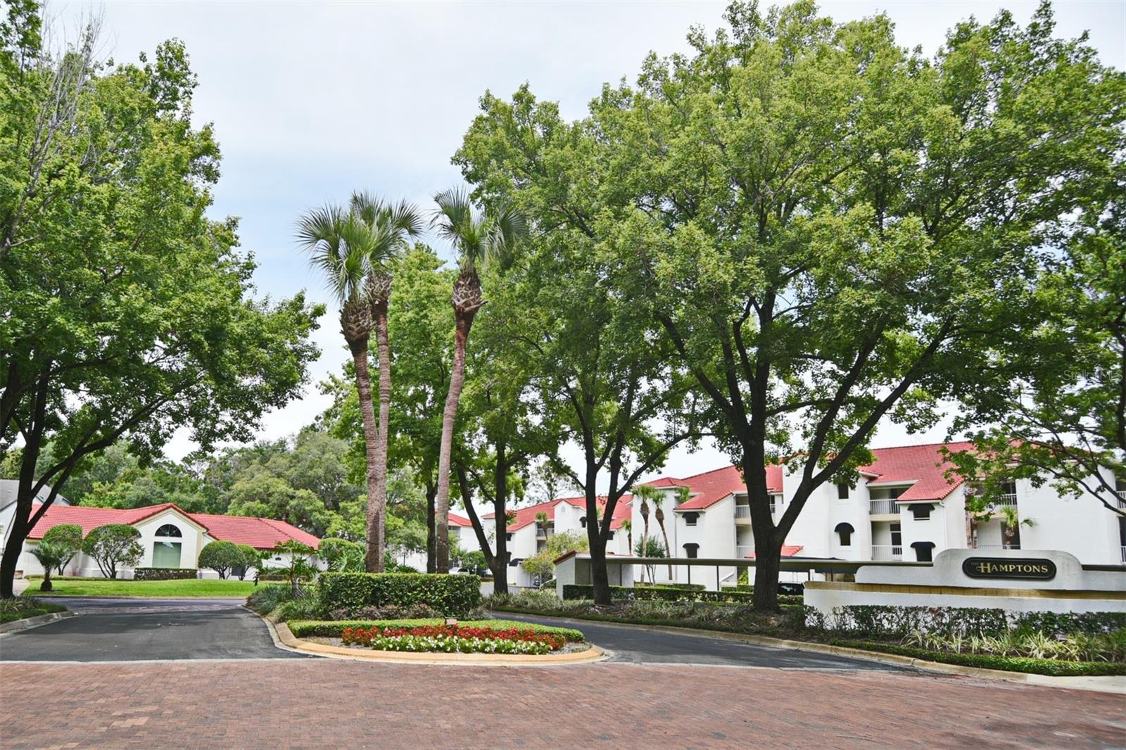 HAMPTONS OF HEATHROW 1 THE - Residential