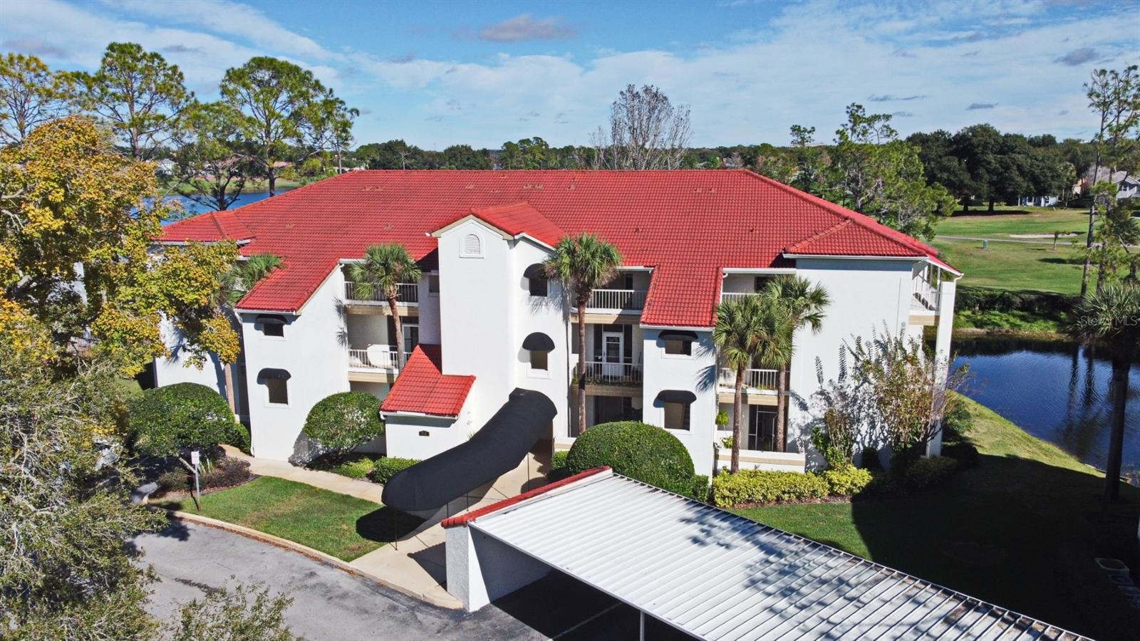 HAMPTONS OF HEATHROW 1 THE - Residential