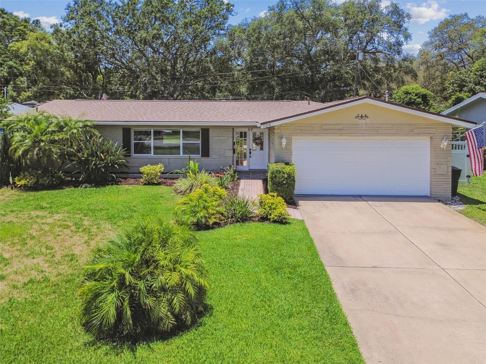 734 LAKE FOREST ROAD