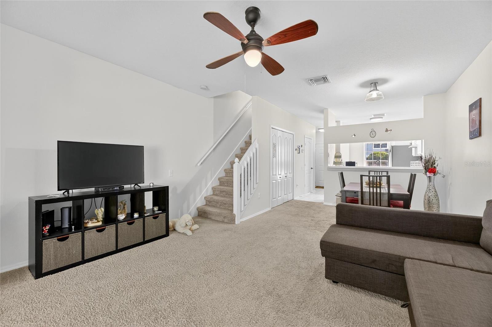 REGENCY KEY TWNHMS - Residential