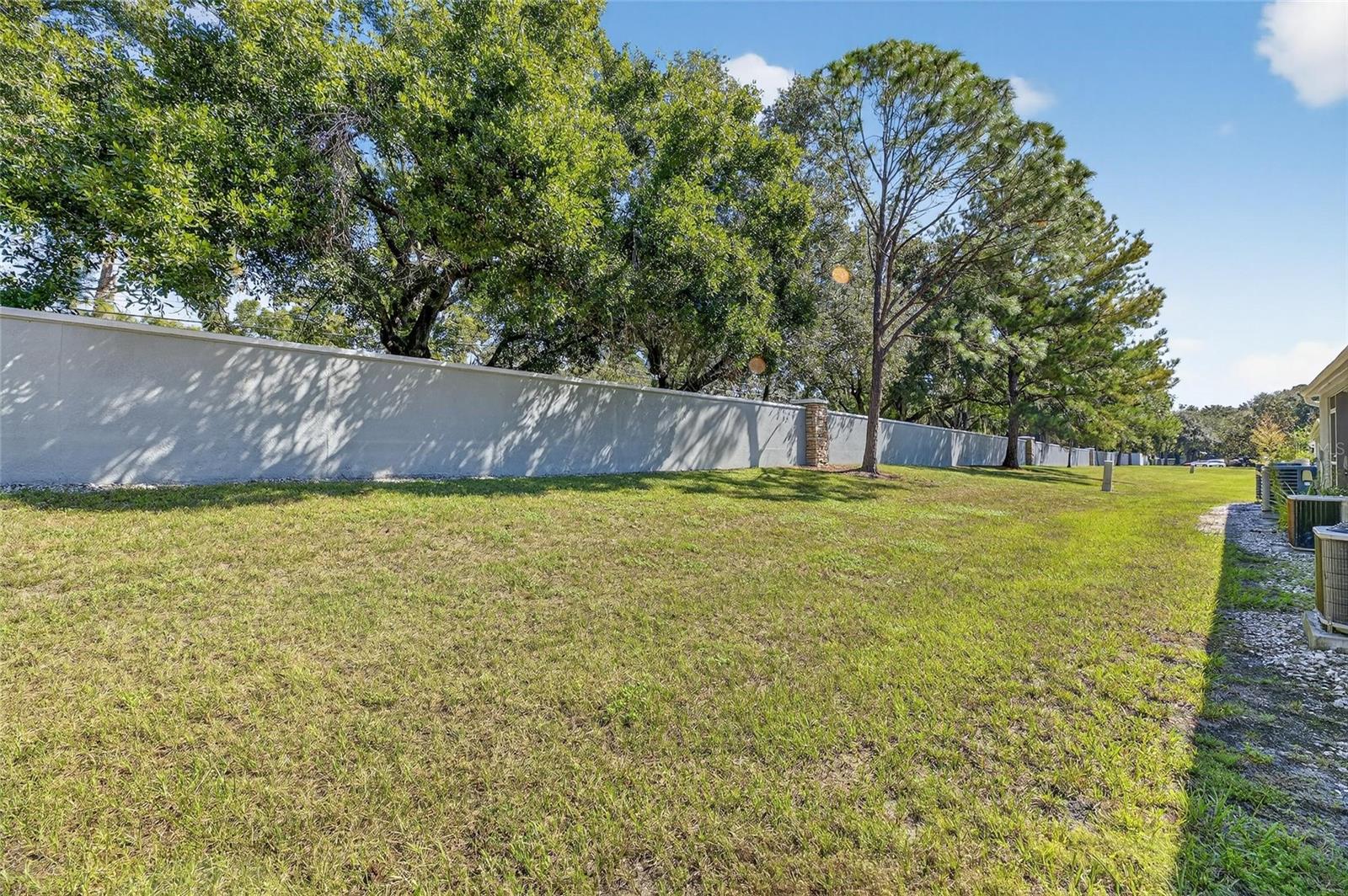 REGENCY KEY TWNHMS - Residential