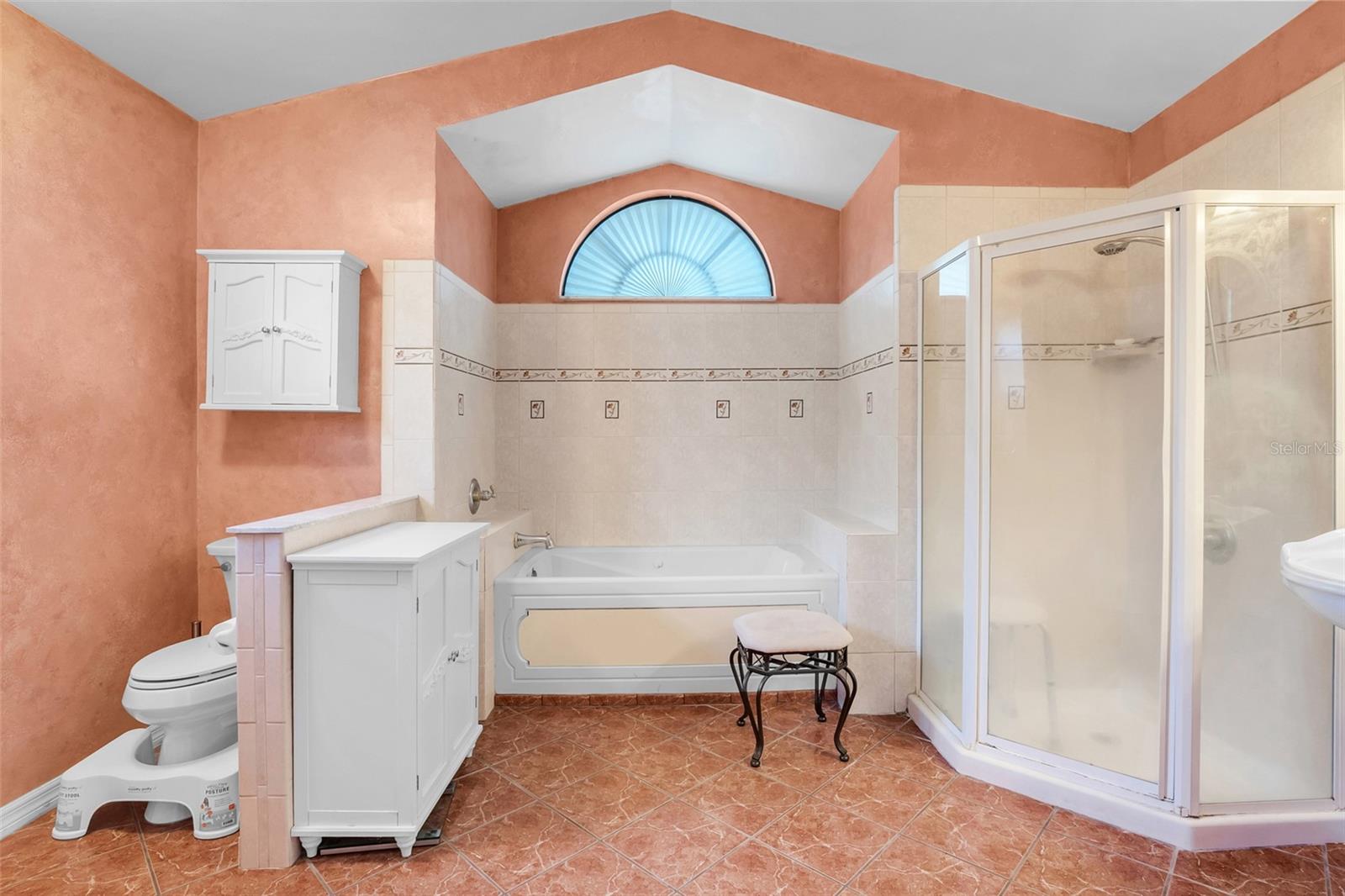OAK HOLLOW PH 4 - Residential