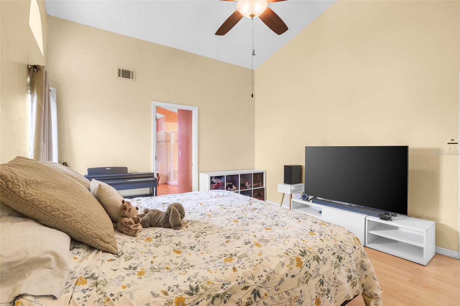 OAK HOLLOW PH 4 - Residential