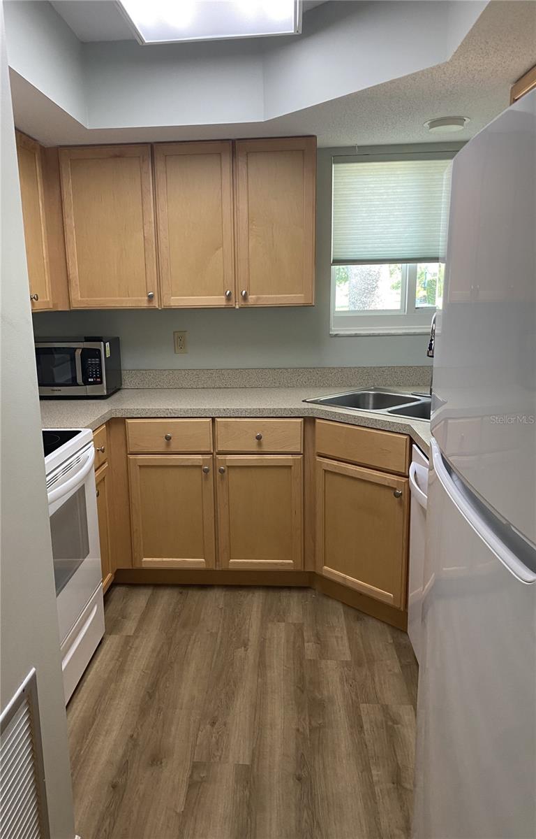 HERON LAKES - Residential